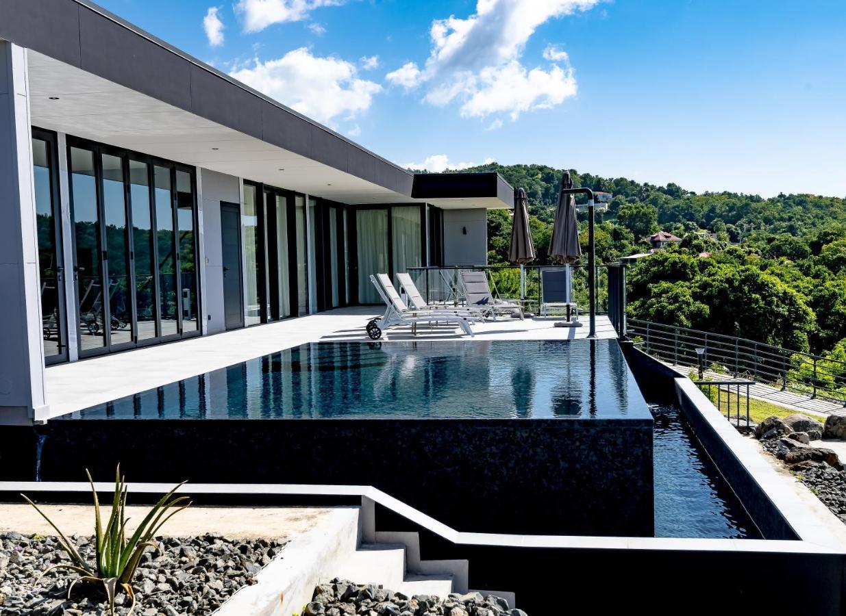 Villa Lembah Giri Villas 5***** Bouillante Buitenkant foto